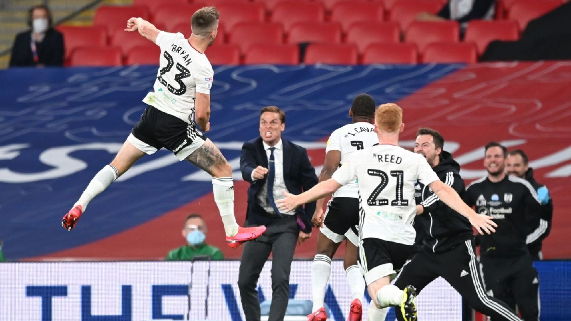 客场面对强 客场面对强